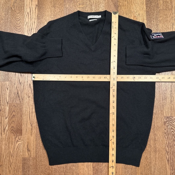 Peter Millar Pure Cashmere PGA Tour Embroidered Logo V Neck Sweater Mens Medium - Picture 10 of 10